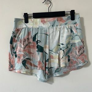 Stars Above Beautifully Soft Floral Pajama Shorts Size Medium